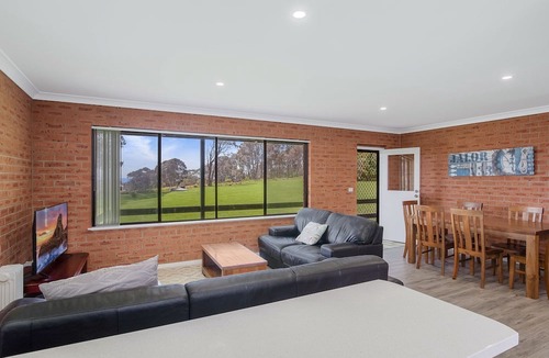 Barragga Bay Apartment | Cuttagee Beach Cottages 6