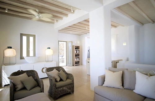 Paradise Villa | Stunning 8-bed Villa in Mikonos - Villa Davia