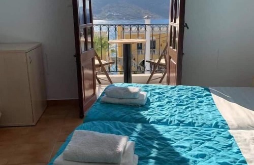 Mirties Bed & Breakfast | Vouros Palace