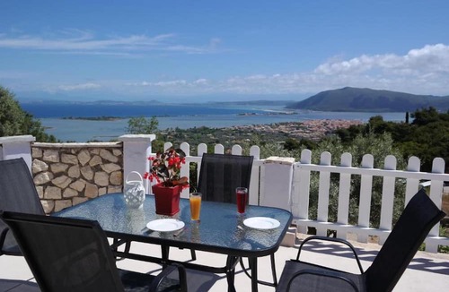 Frinion House | Eris Villa - Amazing View In Lefkada