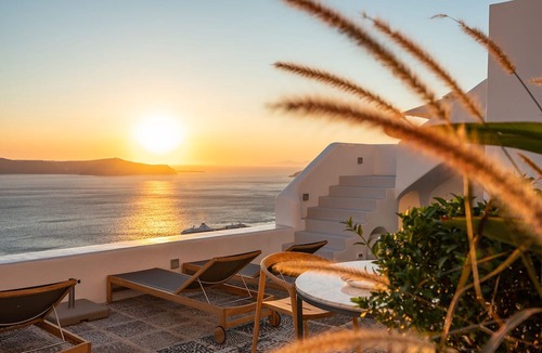 Fira Hotel | Inspire Santorini Luxury Villas