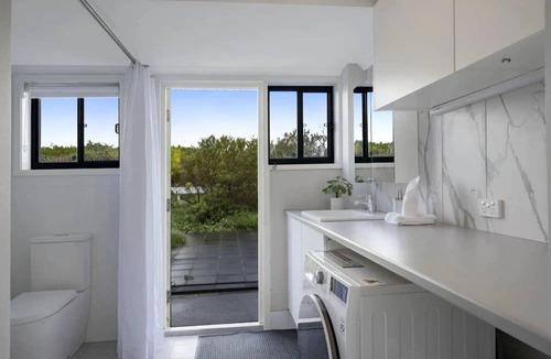 Central Coast House | Clear Waters at The Entrance
