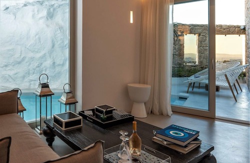 Mykonos Town Hotel | Nomia Sunset Suites Mykonos