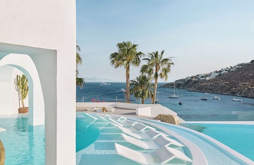 Platis Gialos Hotel | Mykonos Blu, A Resort to Live