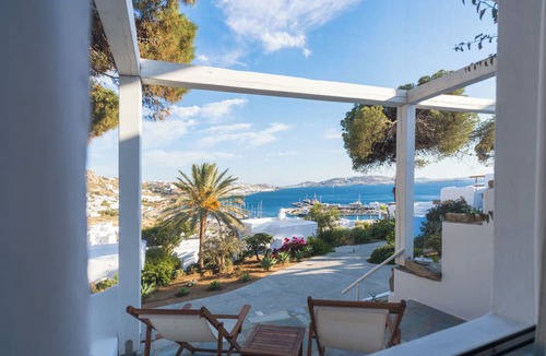 Tourlos Hotel | Rhenia Mykonos Hotel & Bungalows