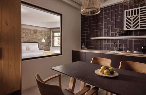Xilokeratidi Resort | Semeli Coast Mykonos, Curio Collection by Hilton