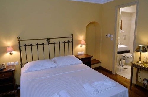 Leondari Hotel | Archontiko Leontari