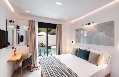 Frinion Hotel | Solvio Hotel