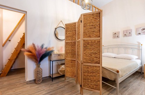 Paradisi House | Elysium Villanova Apartment Near Airport