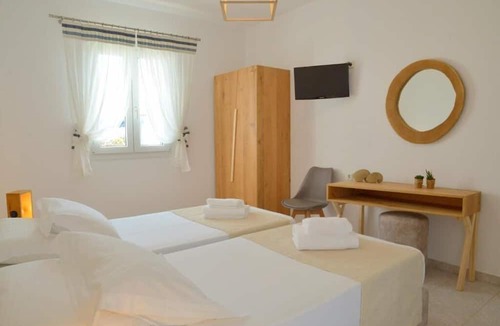 Apollonia Hotel | Studios Kymata