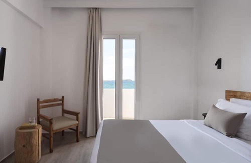 Pounta Hotel | Pounda Resort Paros, a member of Radisson Individuals