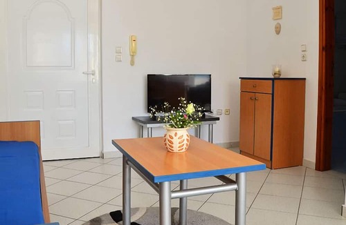 Archangelos House | Pantheon Deluxe Apartments