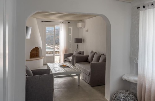 Elia Hotel | Cova Mykonos Suites