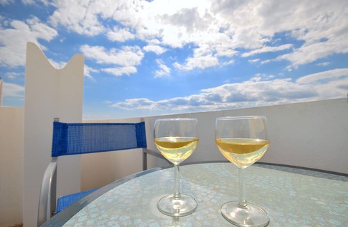 Old Town Naxos Hotel | Georgia Mare