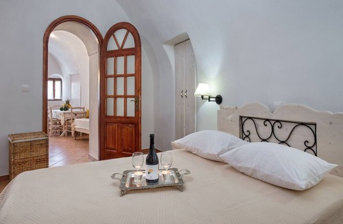 Emporio House | Kokos Traditional Houses