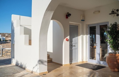 Koufonisia Hotel | Aeolos Hotel