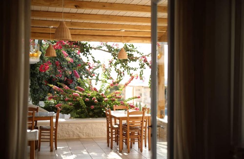 Koufonisia Hotel | Aeolos Hotel