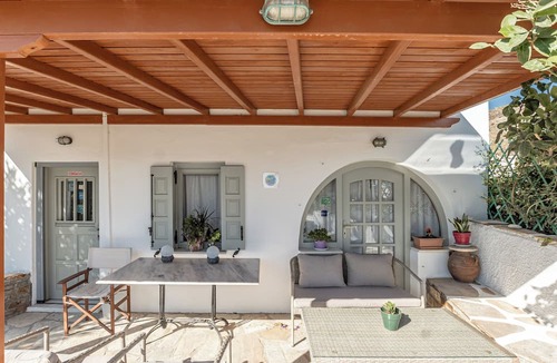 Mikri Vigla Apartment | Zanneta Apartments and Suites