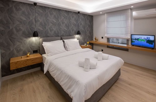 Makrigianni Apartment | Acropolis Golden Suites | 4 by GHH