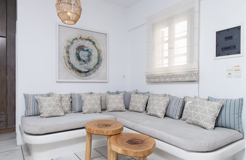 Old Town Naxos Apartment | Hotel Villa Flora