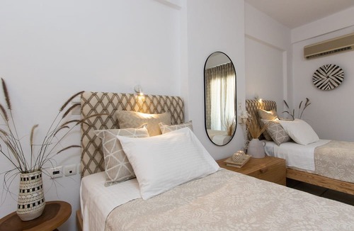 Old Town Naxos Apartment | Hotel Villa Flora