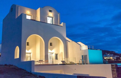 Pyrgos House | Luxe Maroussi Villas