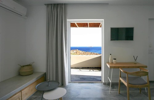 Gavrio Apartment | Pharos Apartments