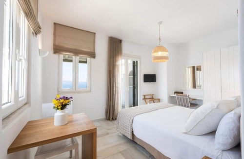 Exomvourgo Villa | Vathi Bleu Private Villas