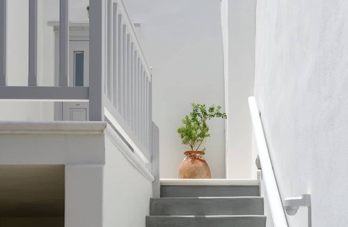 Old Town Naxos Apartment | Castle Mansions