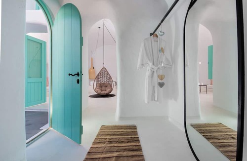 Finikia Villa | Sophia Finikia Villas