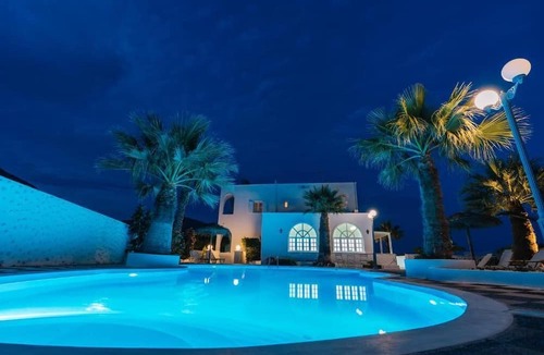 Perivolos Apartment | Blue Life hotel