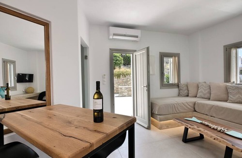 Agios Stefanos House | Aloft Suites Mykonos Island