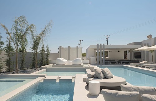 Pigianos Kampos Villa | Ariselia Villa, Grand Spaces, Wellness & Play