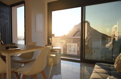 Mirties House | Regina Kalymnos