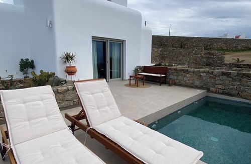 Platis Gialos Apartment | Only Yours Mykonos
