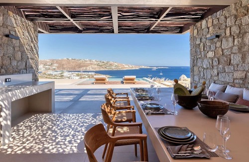 Mykonos Town Villa | Villa in Mykonos with 5 bedrooms sleeps 10