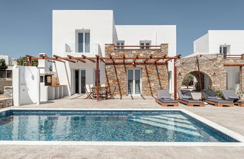 Plaka Villa | Villa Margarita private pool & sea view