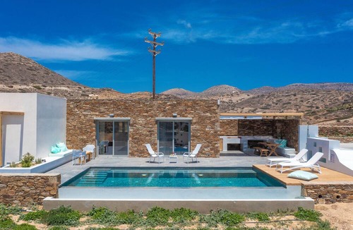 Ios Town House | Calma Ios
