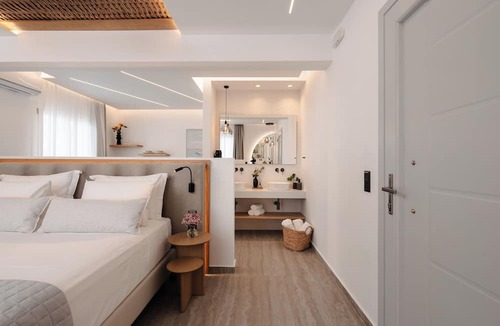 Agios Prokopios Apartment | Phaistos Suites