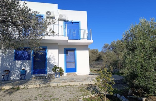 Archangelos Apartment | Haraki Blue Houses