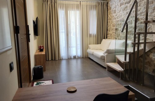 Ioannina Town Centre Apartment | 1929 Residences