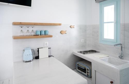 Piso Livadi Apartment | Paros Carmel studio-apartment