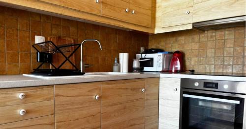 Alinda Apartment | Palatino Seaside Retreat, Alinda Beach
