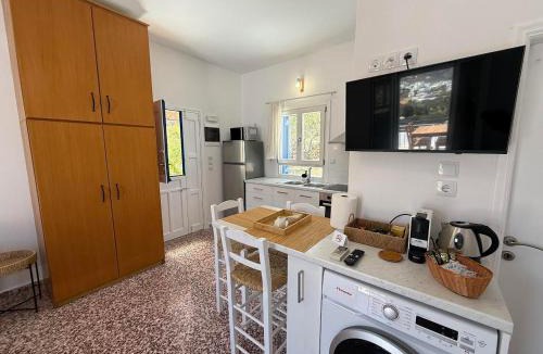 Katapola Apartment | Nion Stays