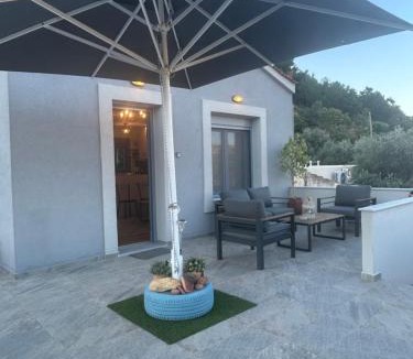 Lagkada Apartment | Paul's Horizon