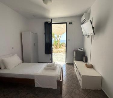 Logaras Apartment | Mini Beach House