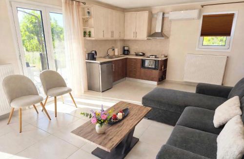 Kalambaka Apartment | Meteora countryside villa