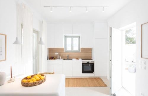 Aliki Villa | Aliki Beach House