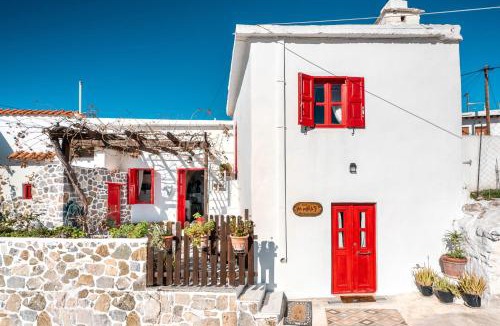 South Rhodes House | Tis Manas