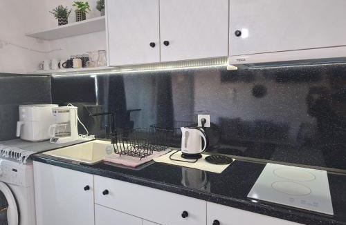 Kalathos Apartment | White studio kalathos